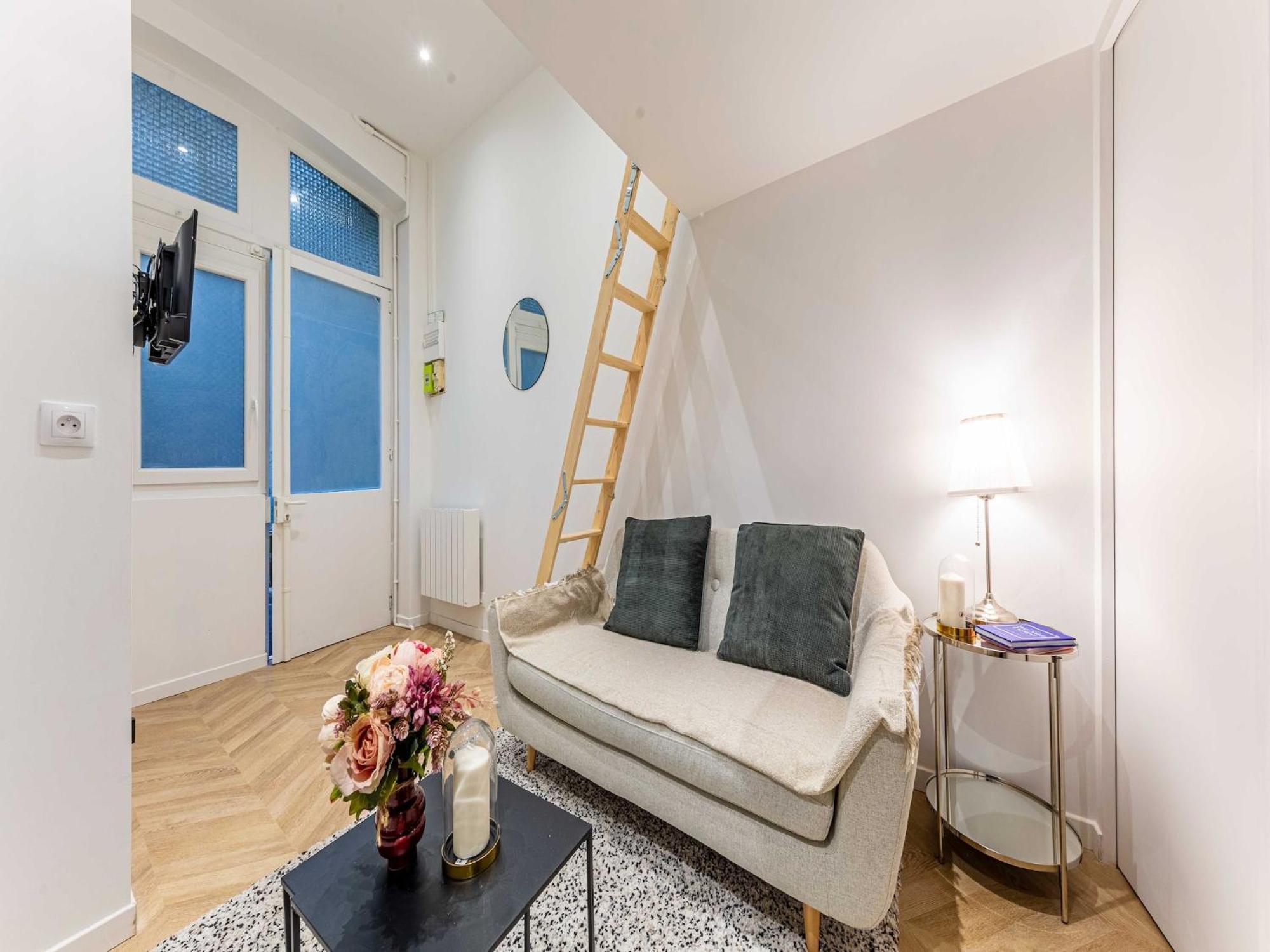 Cosy - 2p - Republique Appartement